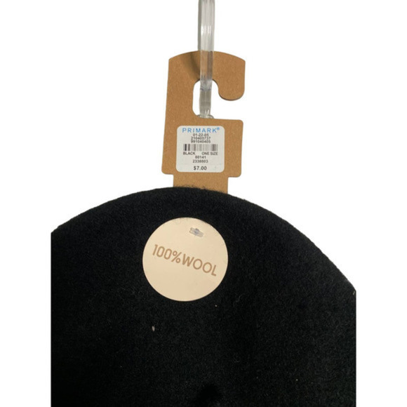 Black Hat - Picture 2 of 6